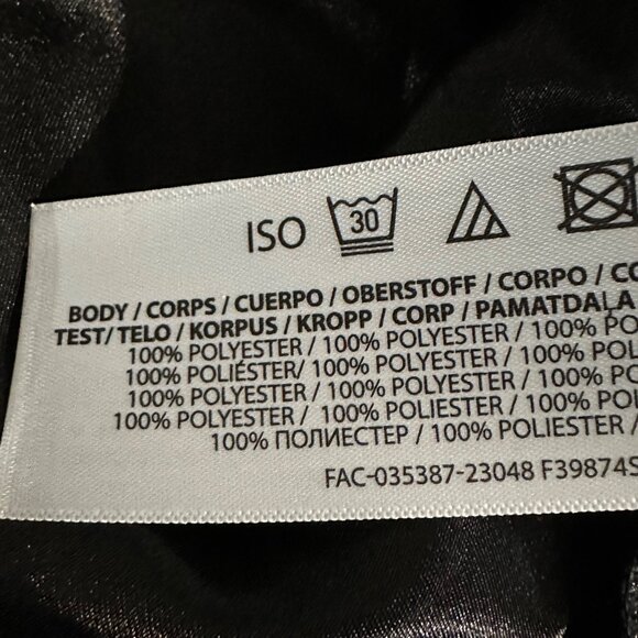 Stitch Shoppe Loungefly Star Wars Mesh Skirt Large Dark vs Light Side Pin NWT - Picture 9 of 10